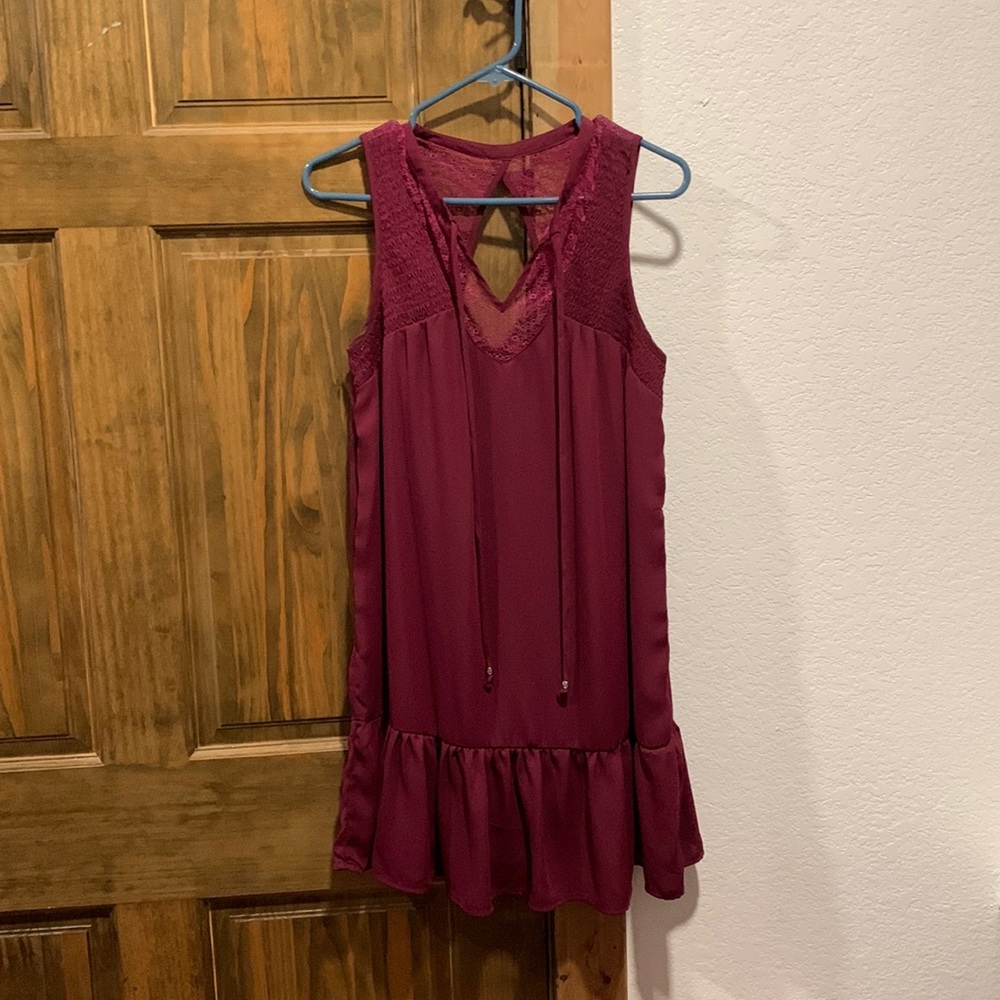Women’s dress, maroon, size medium